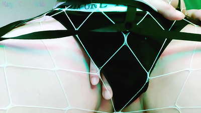 赤毛がチンポの自慰の仕方を説明し、マンコを見せびらかす - Dirty Words